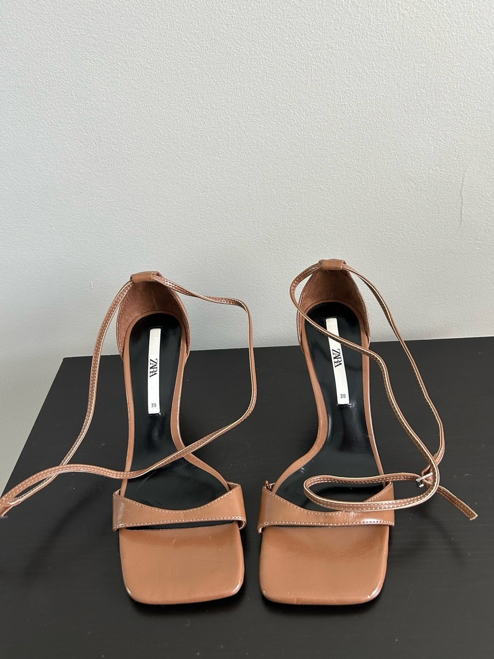 Zara Brown Square-Toe Heel Sandals, Size 39. - Picture 13 of 14